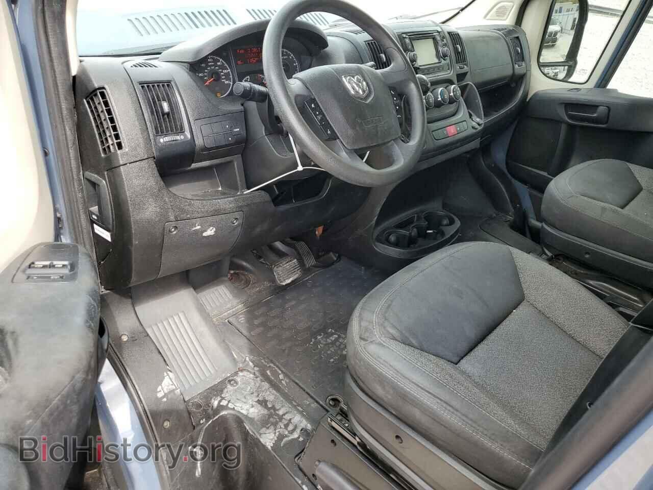 2019 RAM All Models - VIN: 3C6URVJG8KE555618 - Фото 8