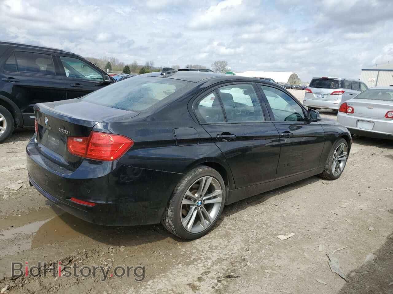 2015 BMW 3 SERIES - VIN: WBA3B3C57FF547933 - Фото 3