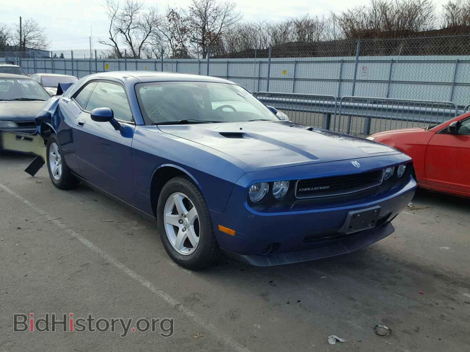 Photo 2B3LJ44V49H526617 - DODGE CHALLENGER 2009