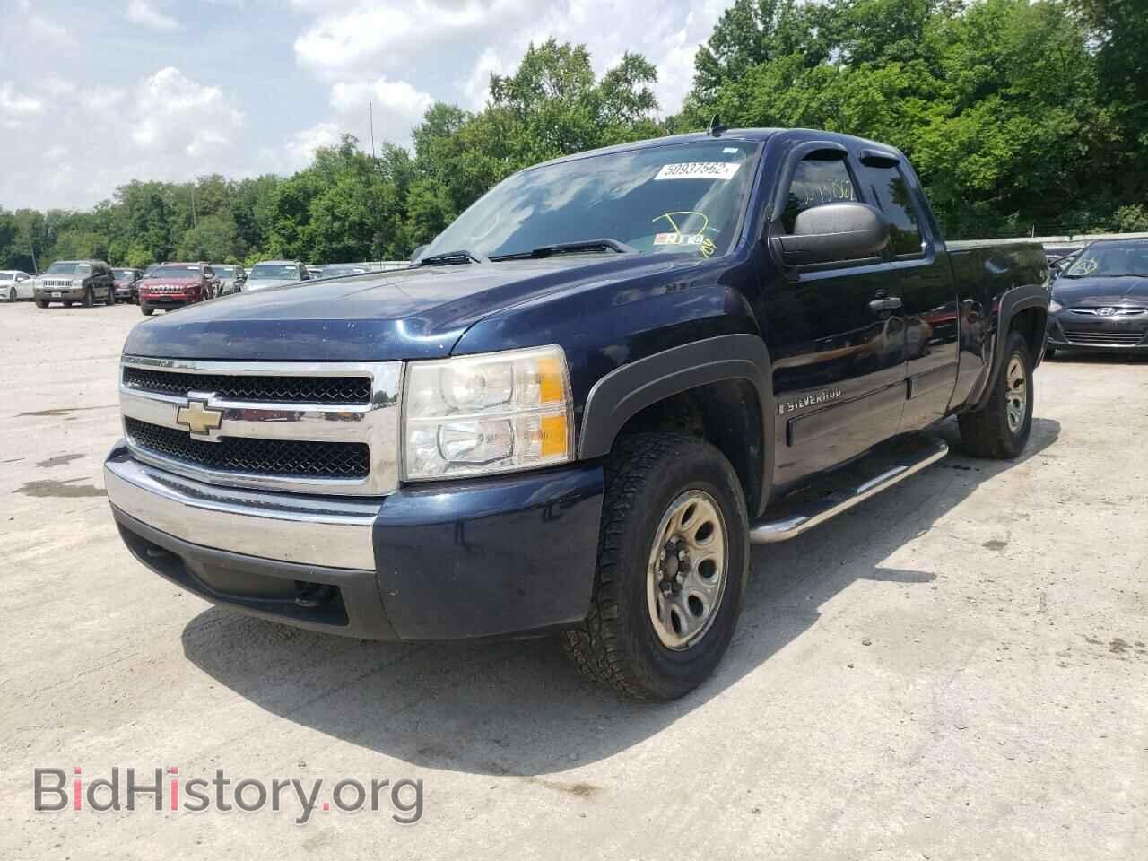 2008 CHEVROLET SILVERADO - VIN: 2GCEK19CX81100884 - Фото 2