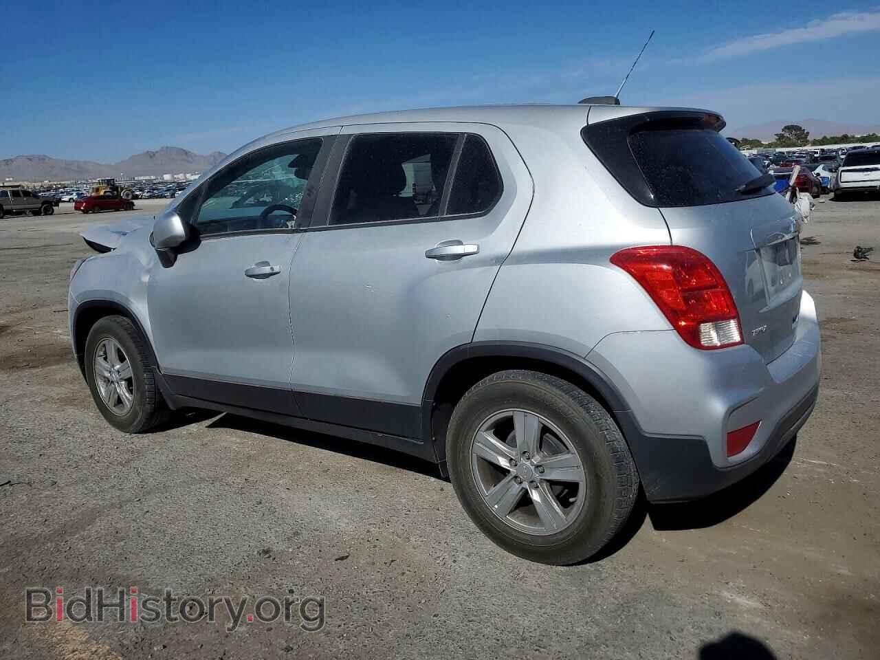 2019 CHEVROLET TRAX - VIN: 3GNCJKSB3KL291661 - Фото 2