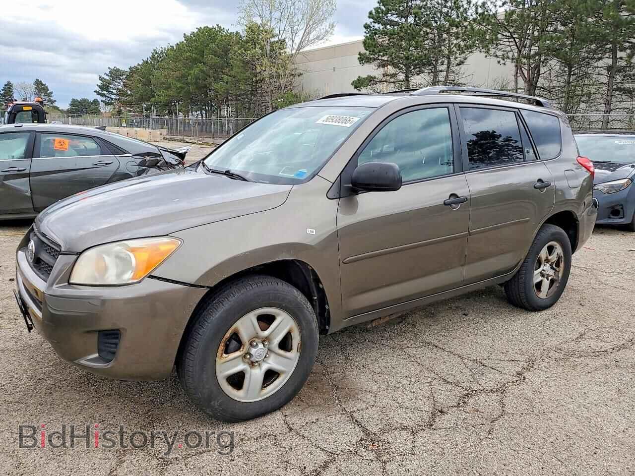Фотография 2T3BF4DV5BW111632 - TOYOTA RAV4 2011