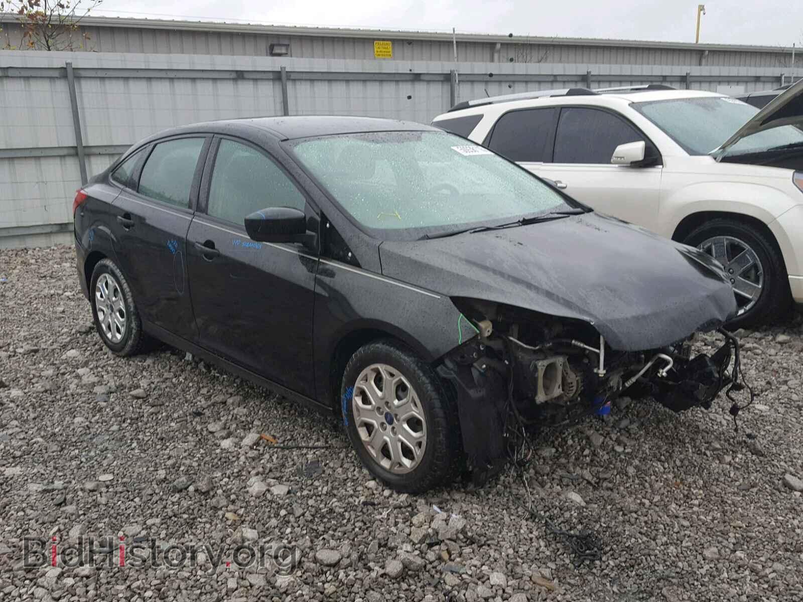 Photo 1FAHP3F2XCL396049 - FORD FOCUS 2012
