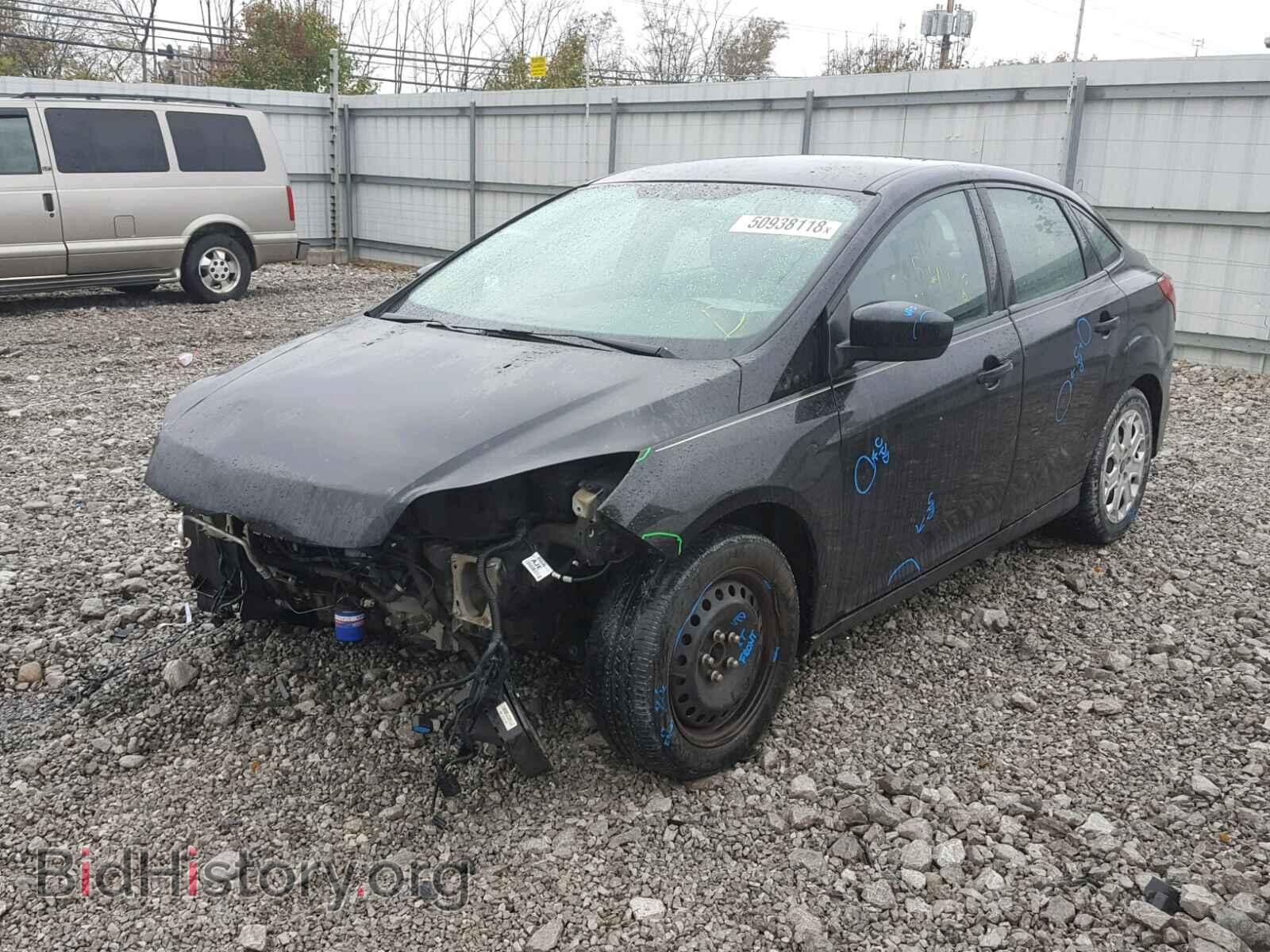 2012 FORD FOCUS - VIN: 1FAHP3F2XCL396049 - Photo 2