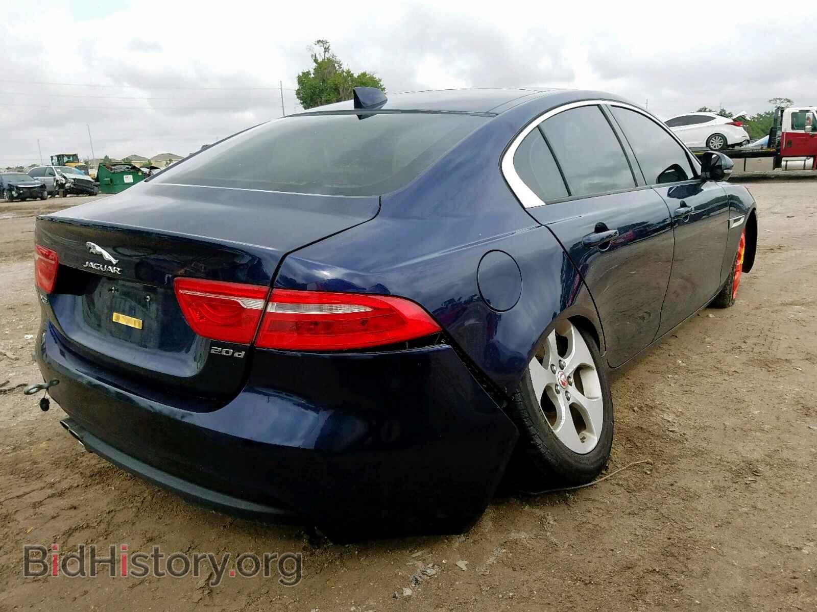 2017 JAGUAR XE - VIN: SAJAR4BN2HA974516 - Фото 4