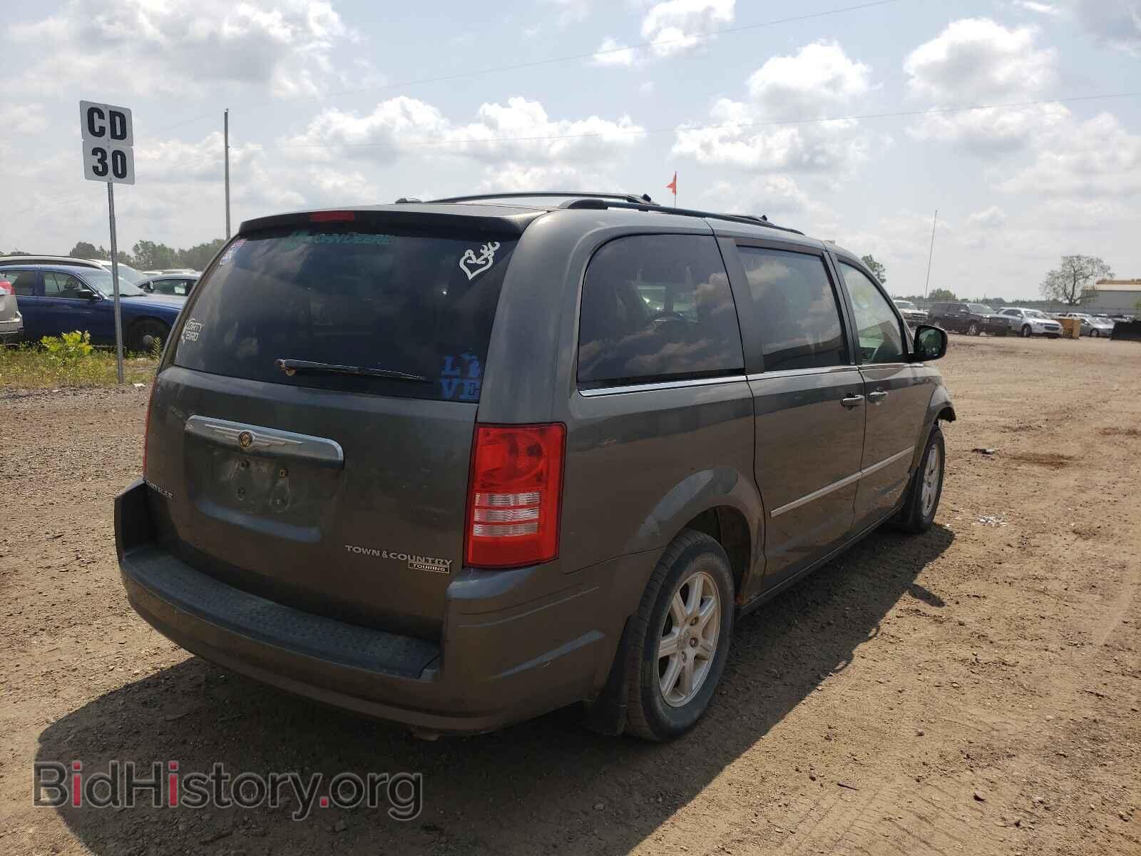 2010 CHRYSLER MINIVAN - VIN: 2A4RR5D18AR392854 - Фото 4