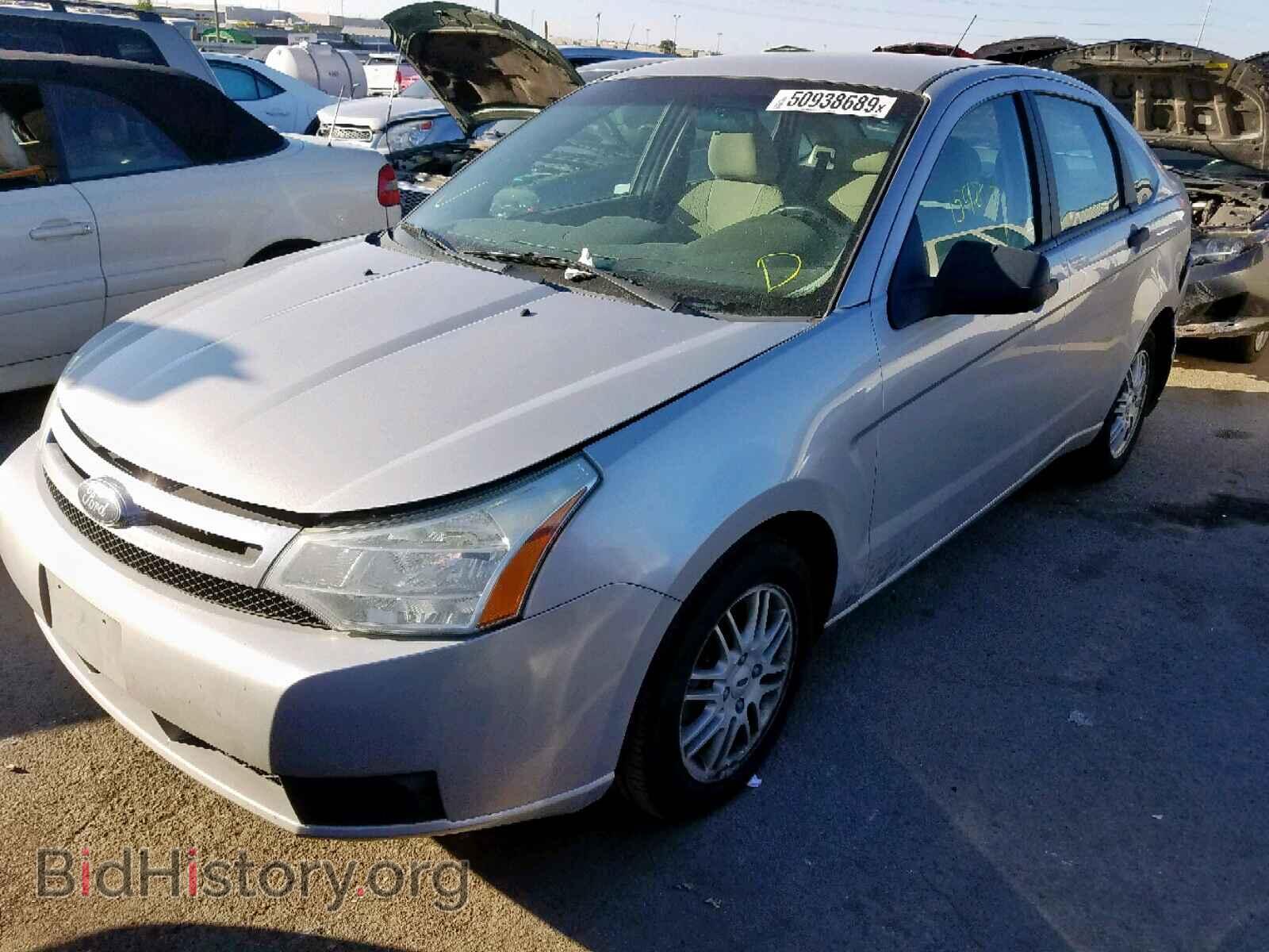 2009 FORD FOCUS SE - VIN: 1FAHP35N09W230366 - Фото 2