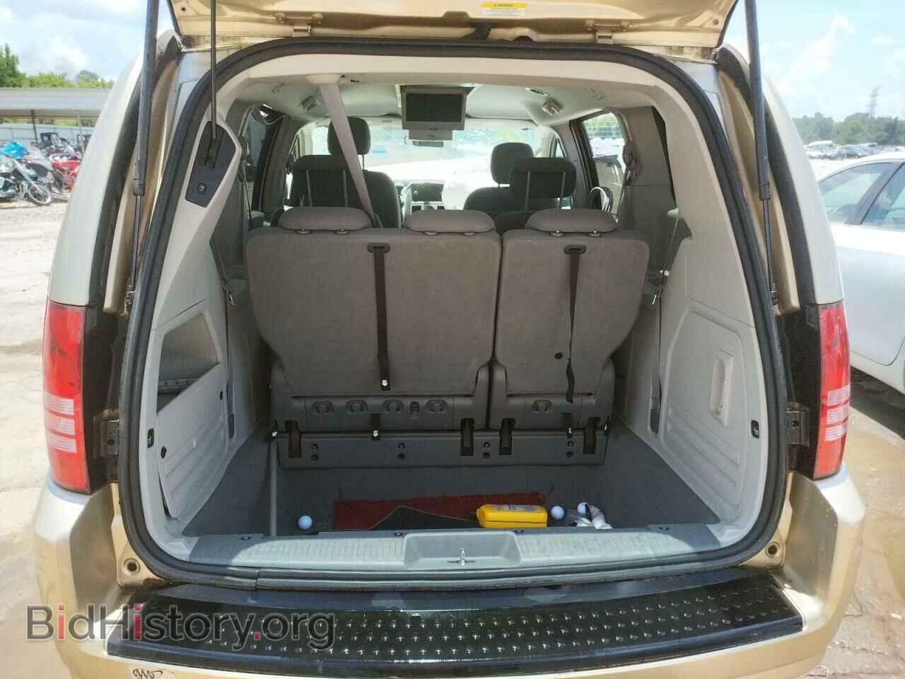 2010 CHRYSLER MINIVAN - VIN: 2A4RR5D15AR272042 - Фото 9
