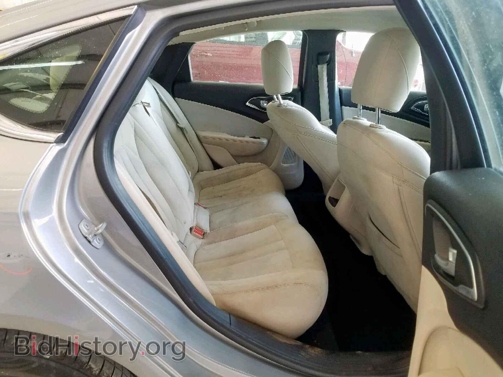 2016 CHRYSLER 200 - VIN: 1C3CCCAB8GN120507 - Photo 6