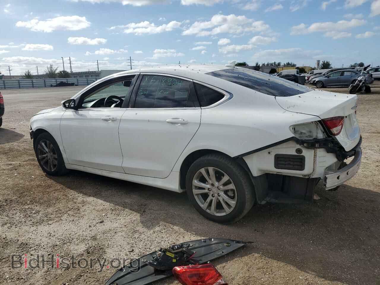 2015 CHRYSLER 200 - VIN: 1C3CCCAB7FN634850 - Фото 2