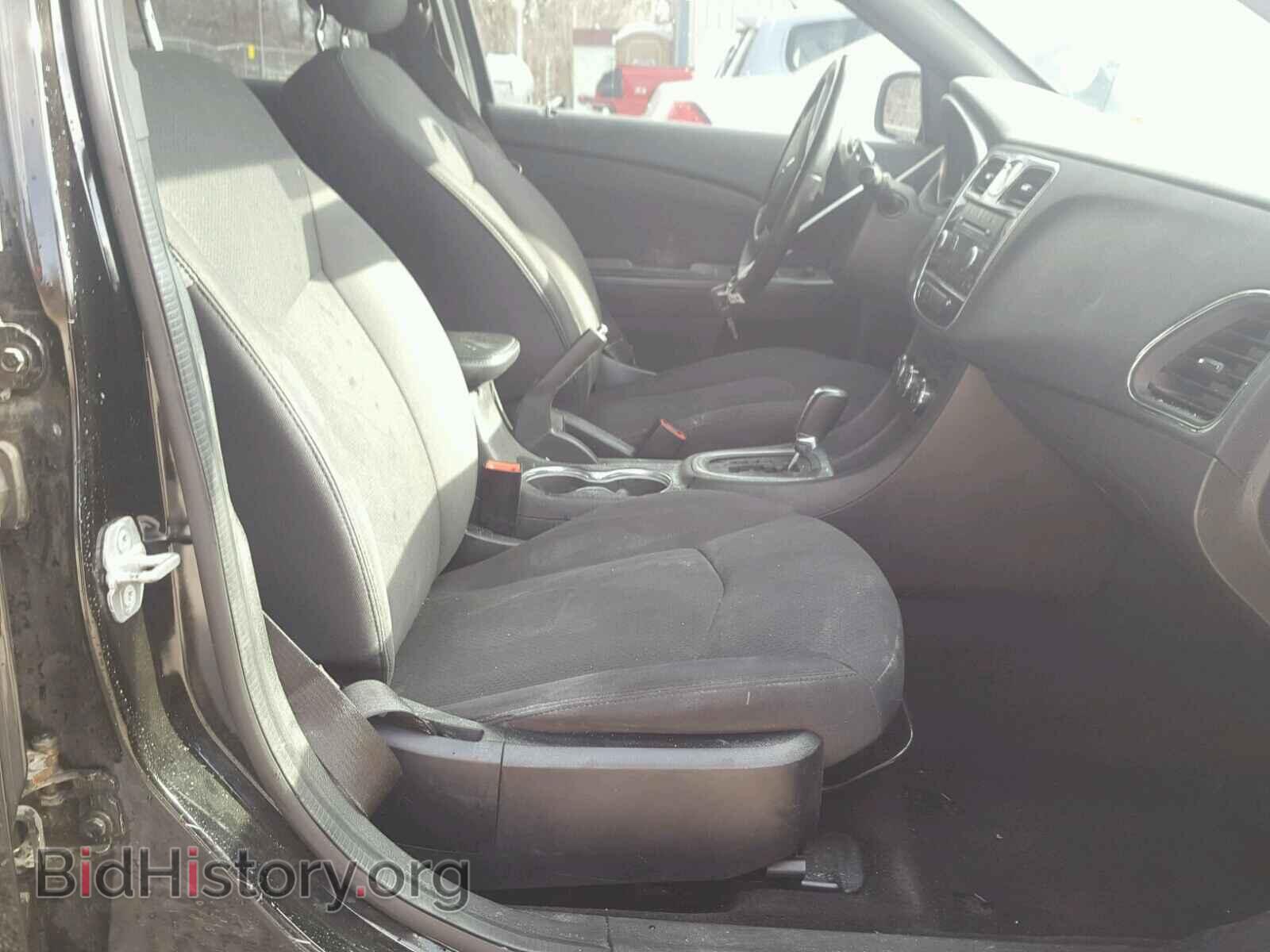 2012 CHRYSLER 200 - VIN: 1C3CCBBB2CN205605 - Фото 5