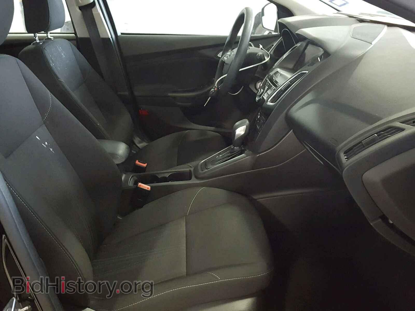 2017 FORD FOCUS - VIN: 1FADP3M24HL229534 - Photo 6