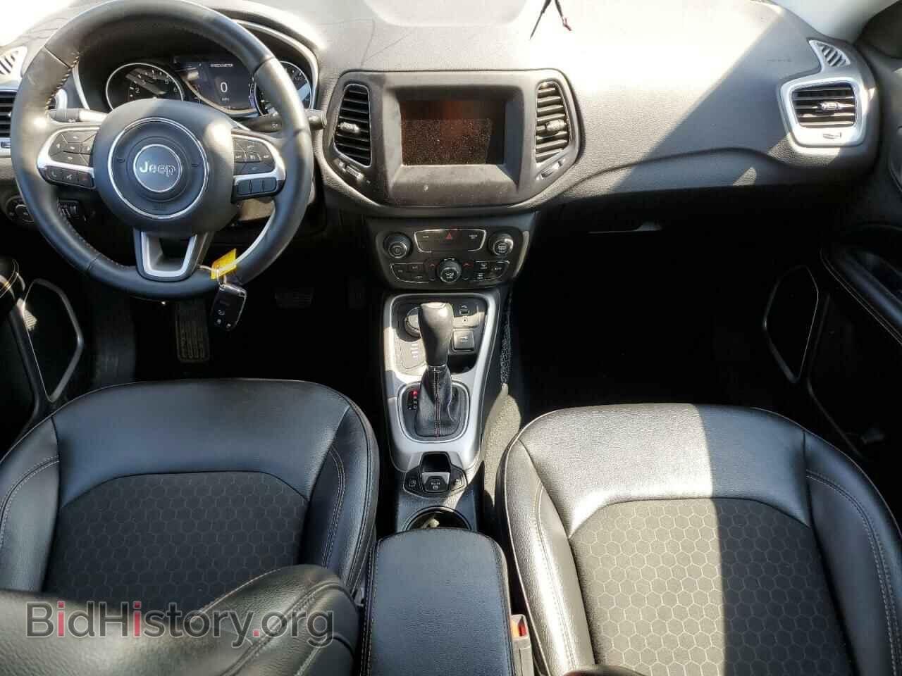 2018 JEEP COMPASS - VIN: 3C4NJDBB7JT349668 - Фото 8