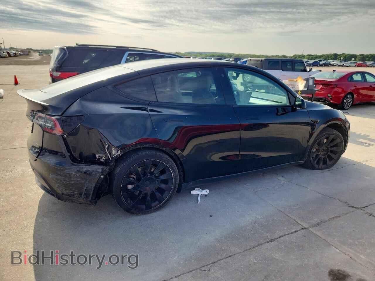 2022 TESLA MODEL Y - VIN: 7SAYGAEE7NF418611 - Photo 3