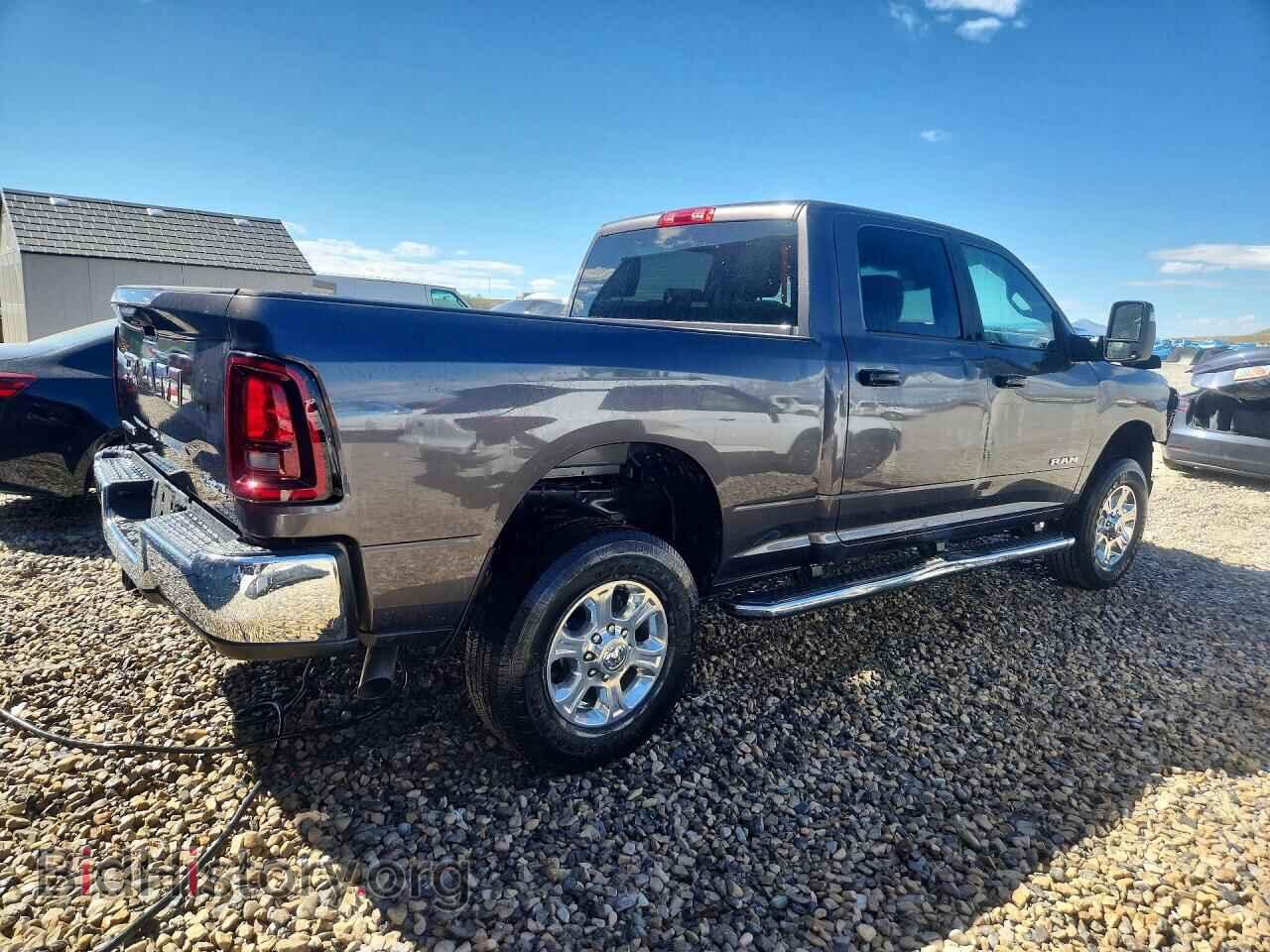 2026 RAM 2500 - VIN: 3C6UR5DJ1TG199901 - Фото 3