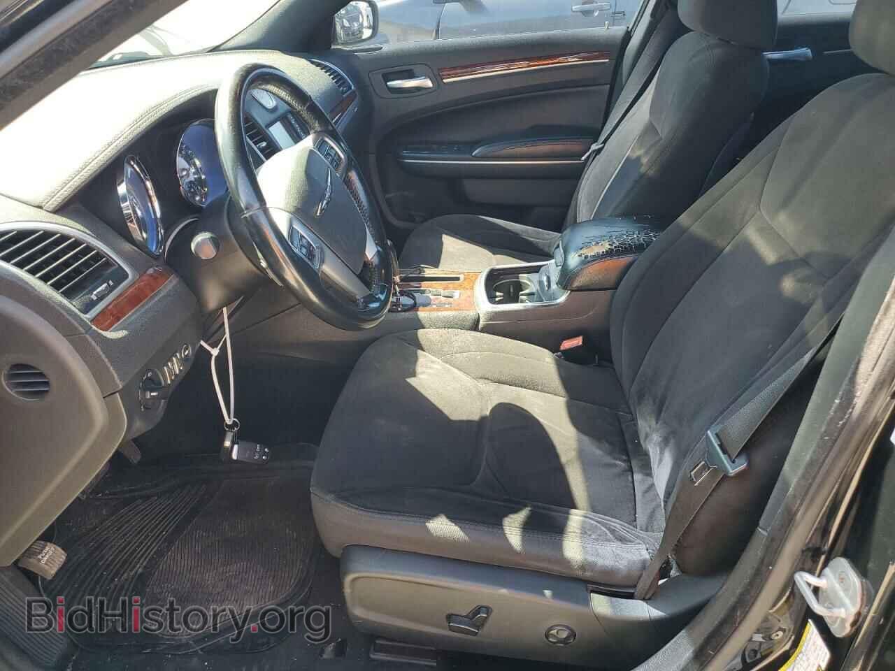 2012 CHRYSLER 300 - VIN: 2C3CCAAG0CH114154 - Фото 7