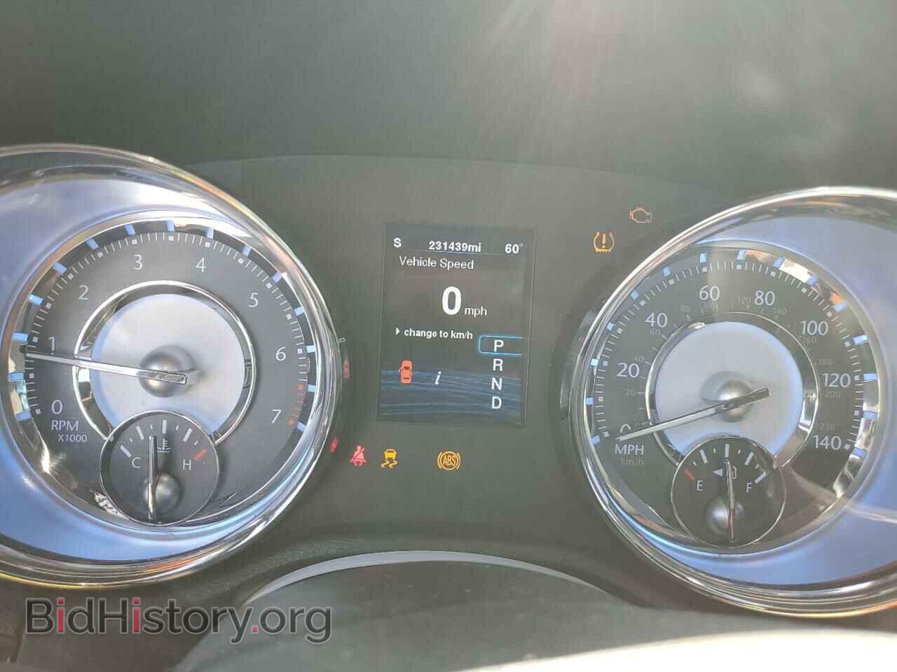 2012 CHRYSLER 300 - VIN: 2C3CCAAG0CH114154 - Фото 9