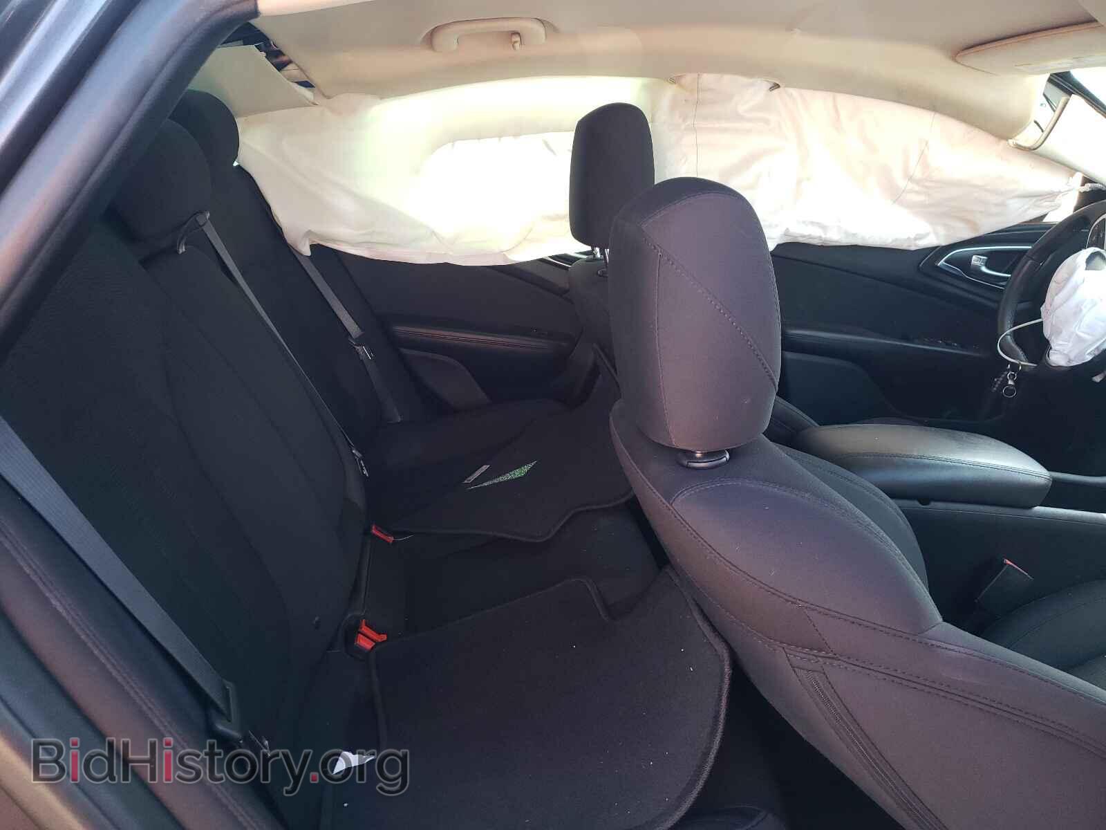 2015 CHRYSLER 200 - VIN: 1C3CCCAB4FN710640 - Фото 6