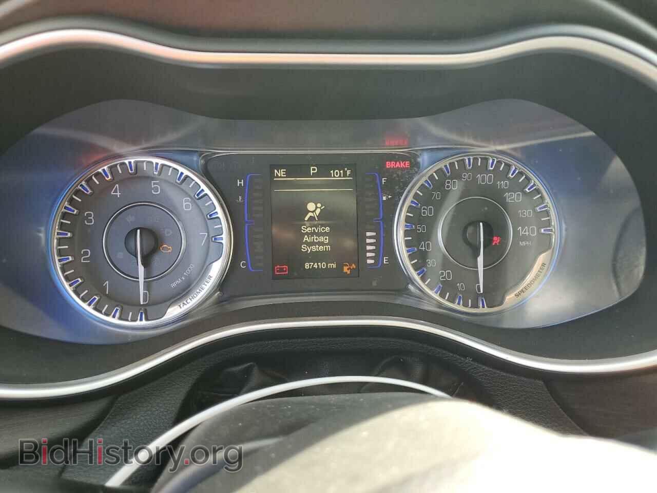 2016 CHRYSLER 200 - VIN: 1C3CCCAB3GN159215 - Фото 9