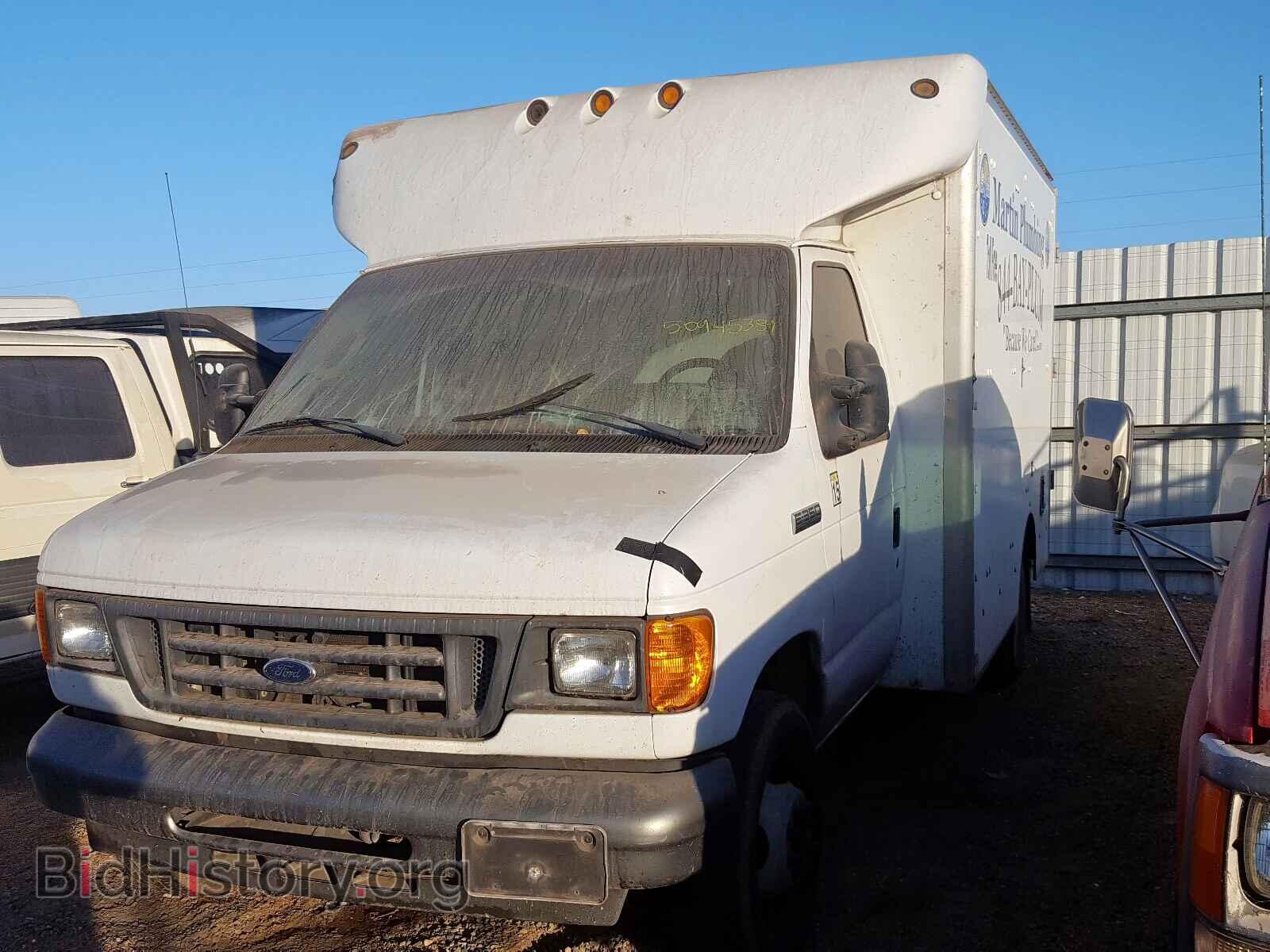 2007 FORD ECONOLINE - VIN: 1FDWE35P67DA90837 - Фото 2