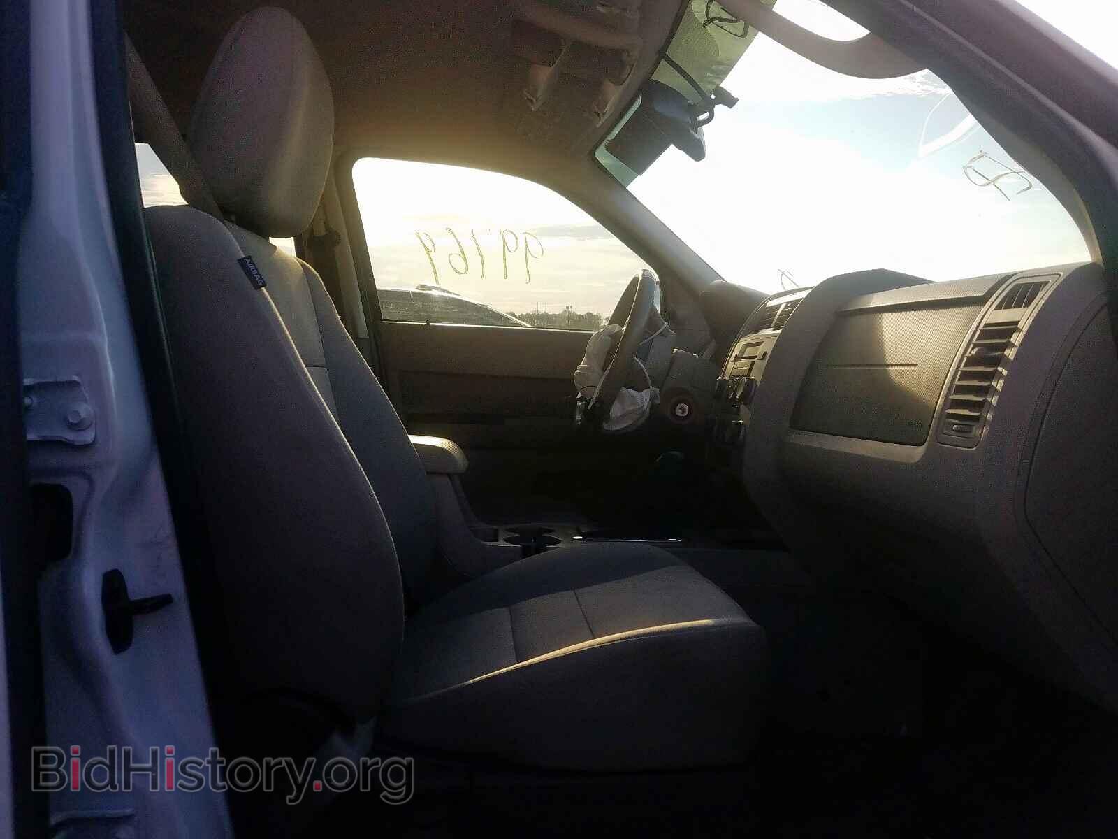 2011 FORD ESCAPE - VIN: 1FMCU0D75BKC13036 - Фото 5
