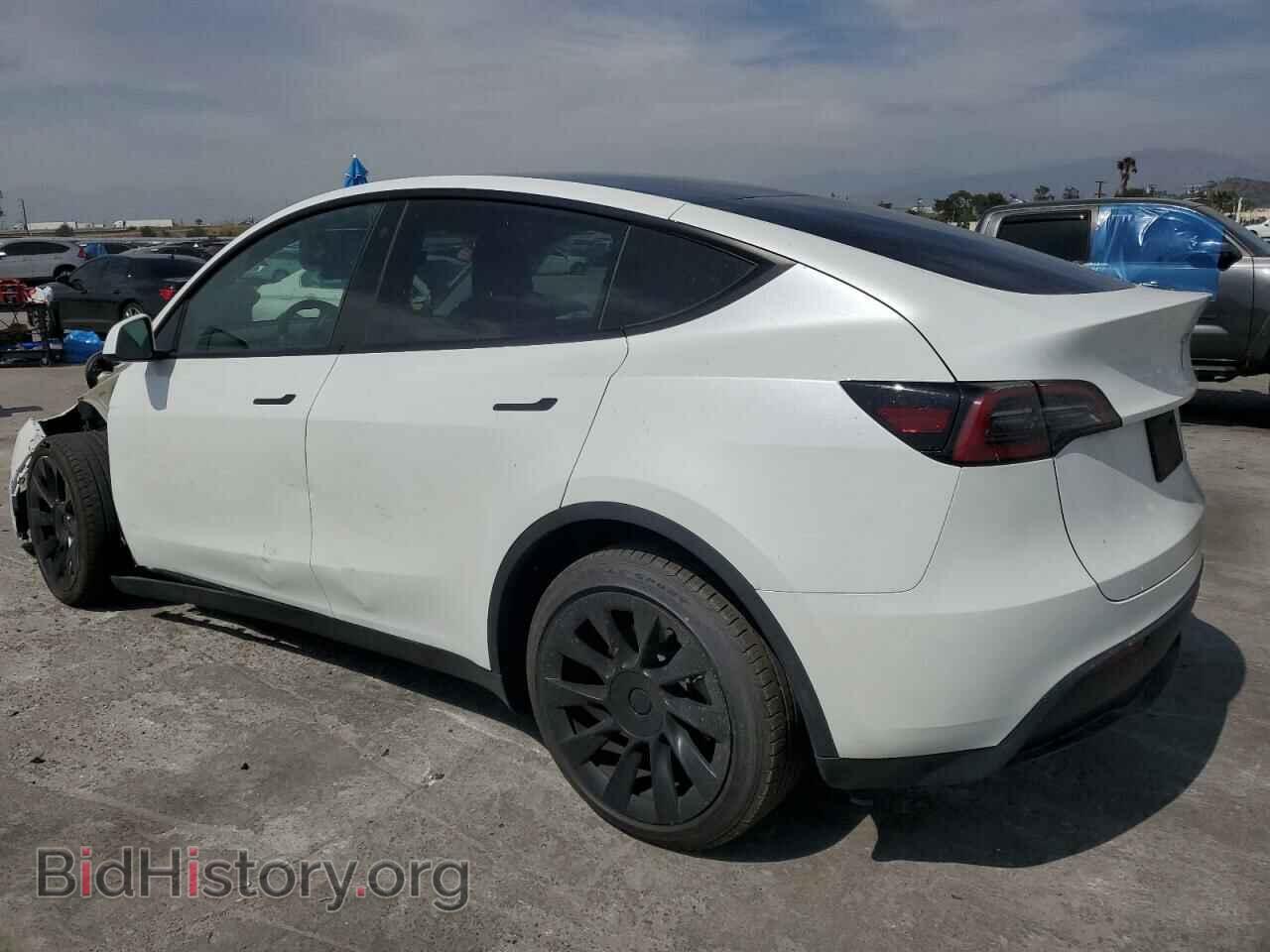 2023 TESLA MODEL Y - VIN: 7SAYGDEE8PA030286 - Фото 2