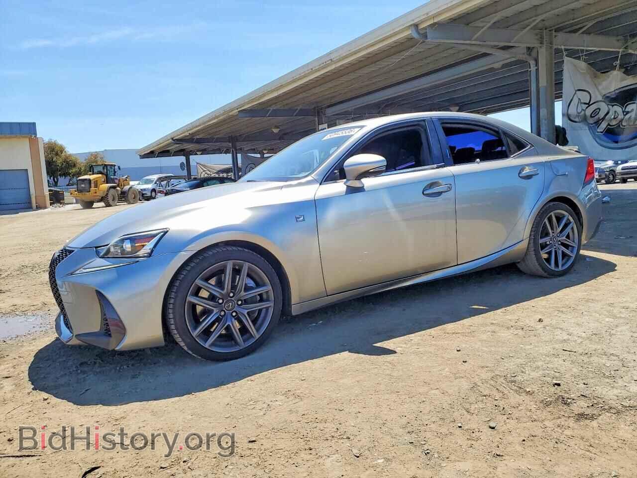 Фотография JTHBE1D21H5030116 - LEXUS IS 2017