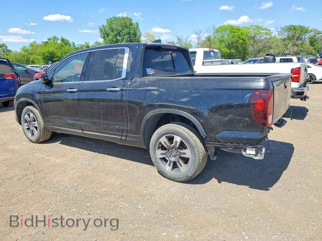 2018 HONDA RIDGELINE - VIN: 5FPYK3F72JB009361 - Photo 2