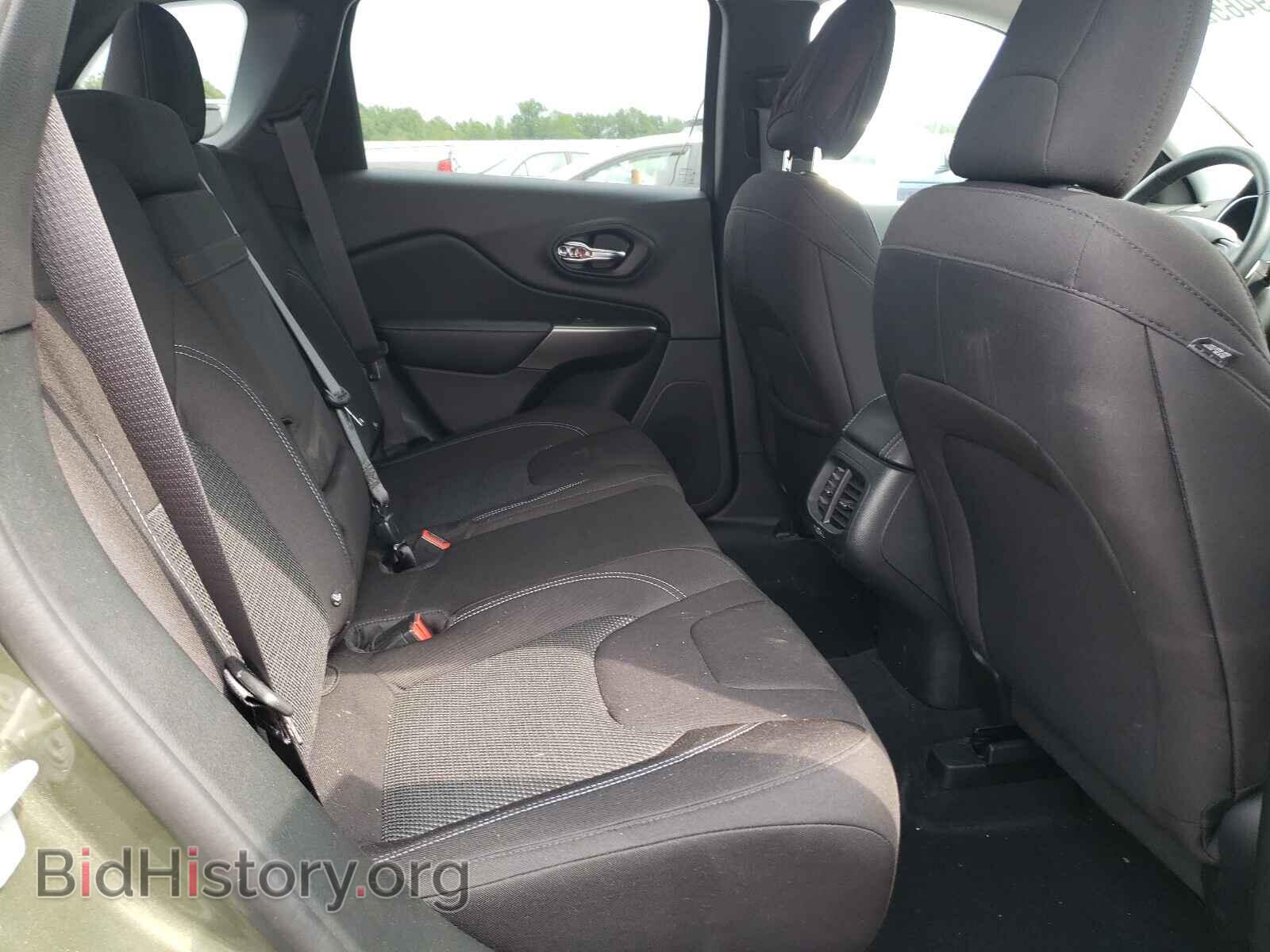 2019 JEEP CHEROKEE - VIN: 1C4PJMCB0KD107481 - Фото 6
