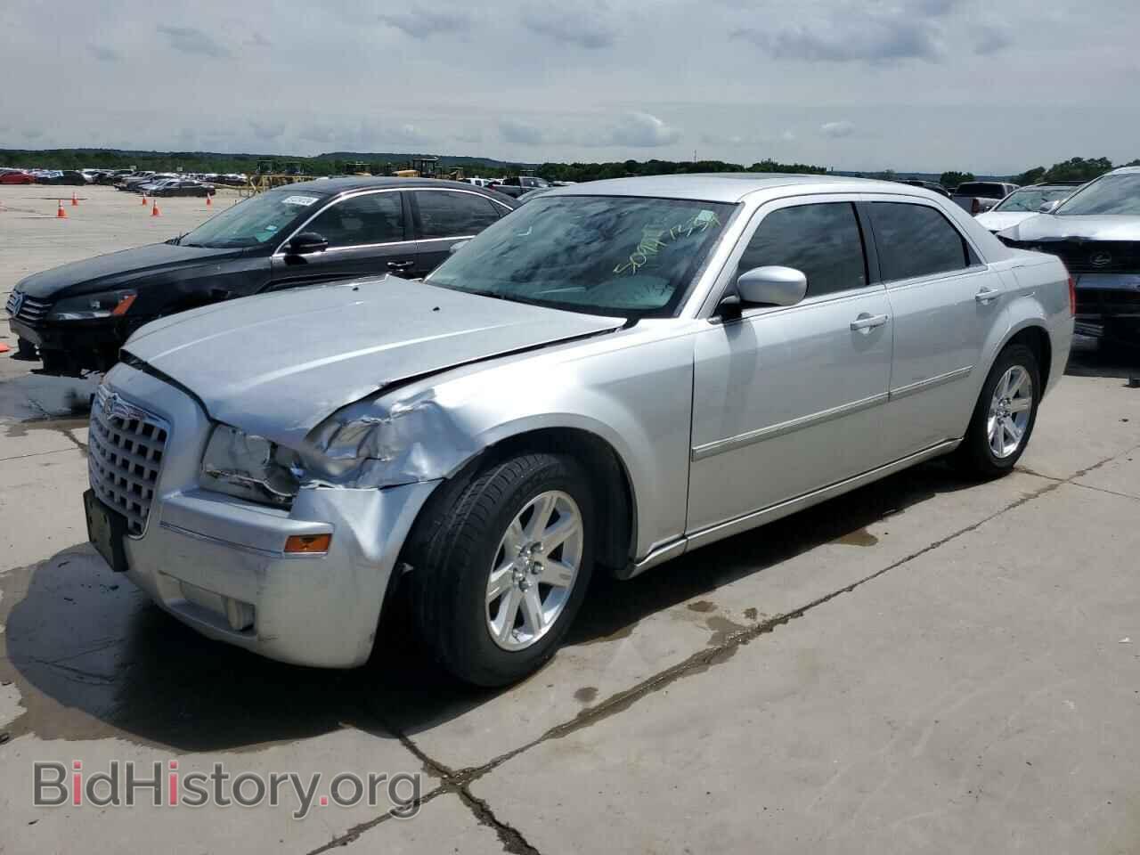 Photo 2C3KA53G56H257885 - CHRYSLER 300 2006