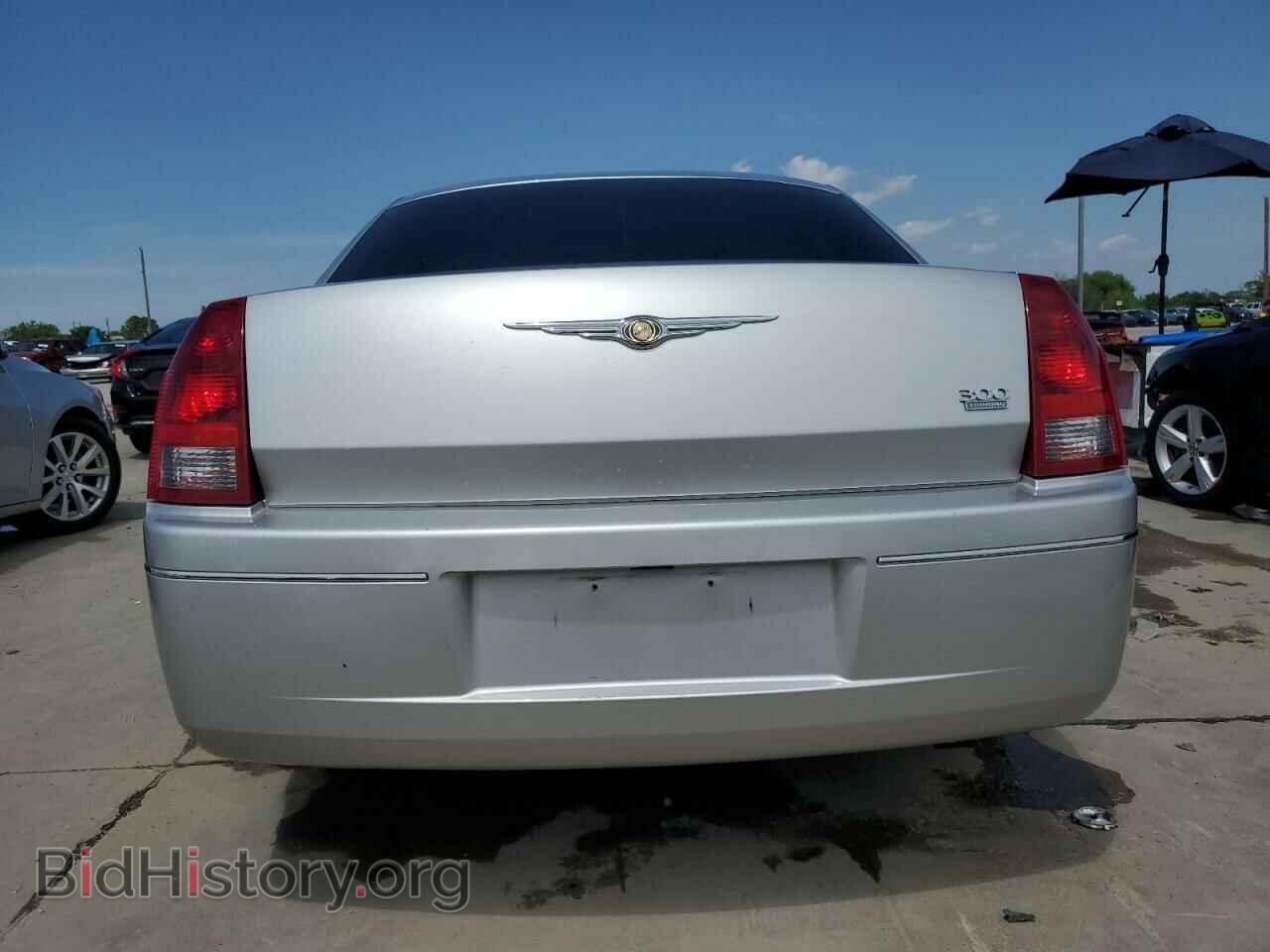 2006 CHRYSLER 300 - VIN: 2C3KA53G56H257885 - Фото 6