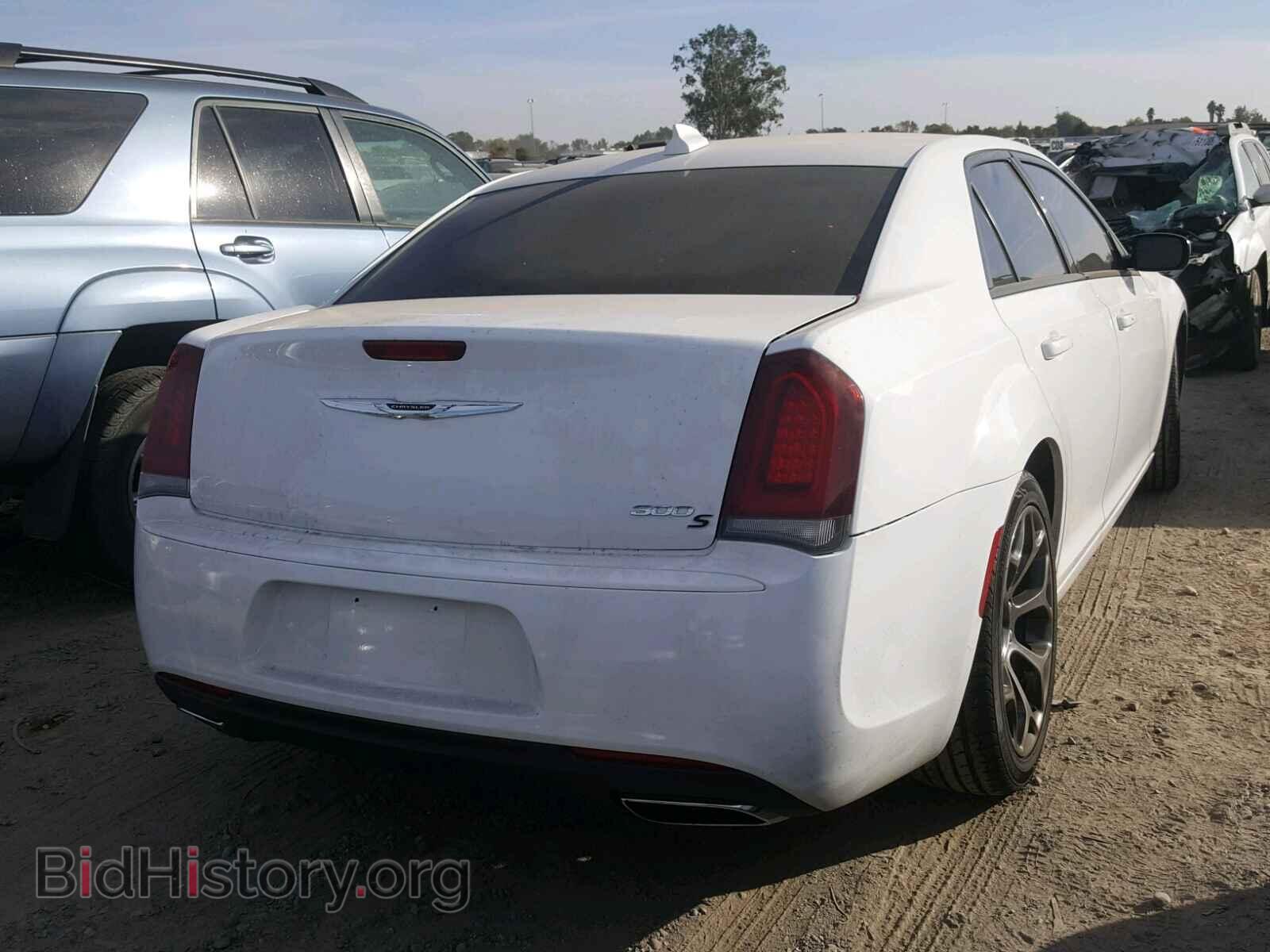 2017 CHRYSLER 300 - VIN: 2C3CCABG0HH662953 - Фото 4