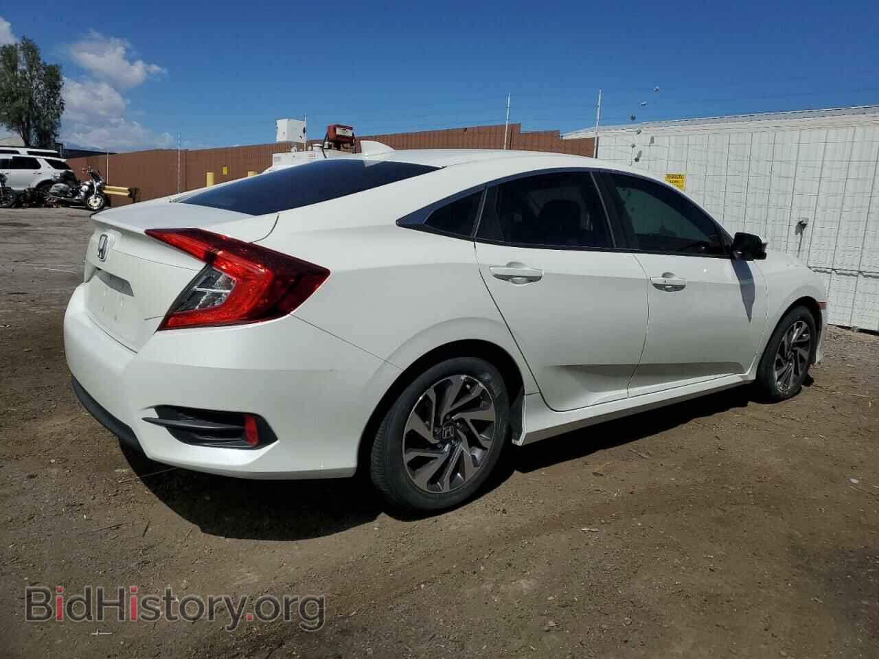2017 HONDA CIVIC - VIN: 19XFC2F73HE034650 - Фото 3