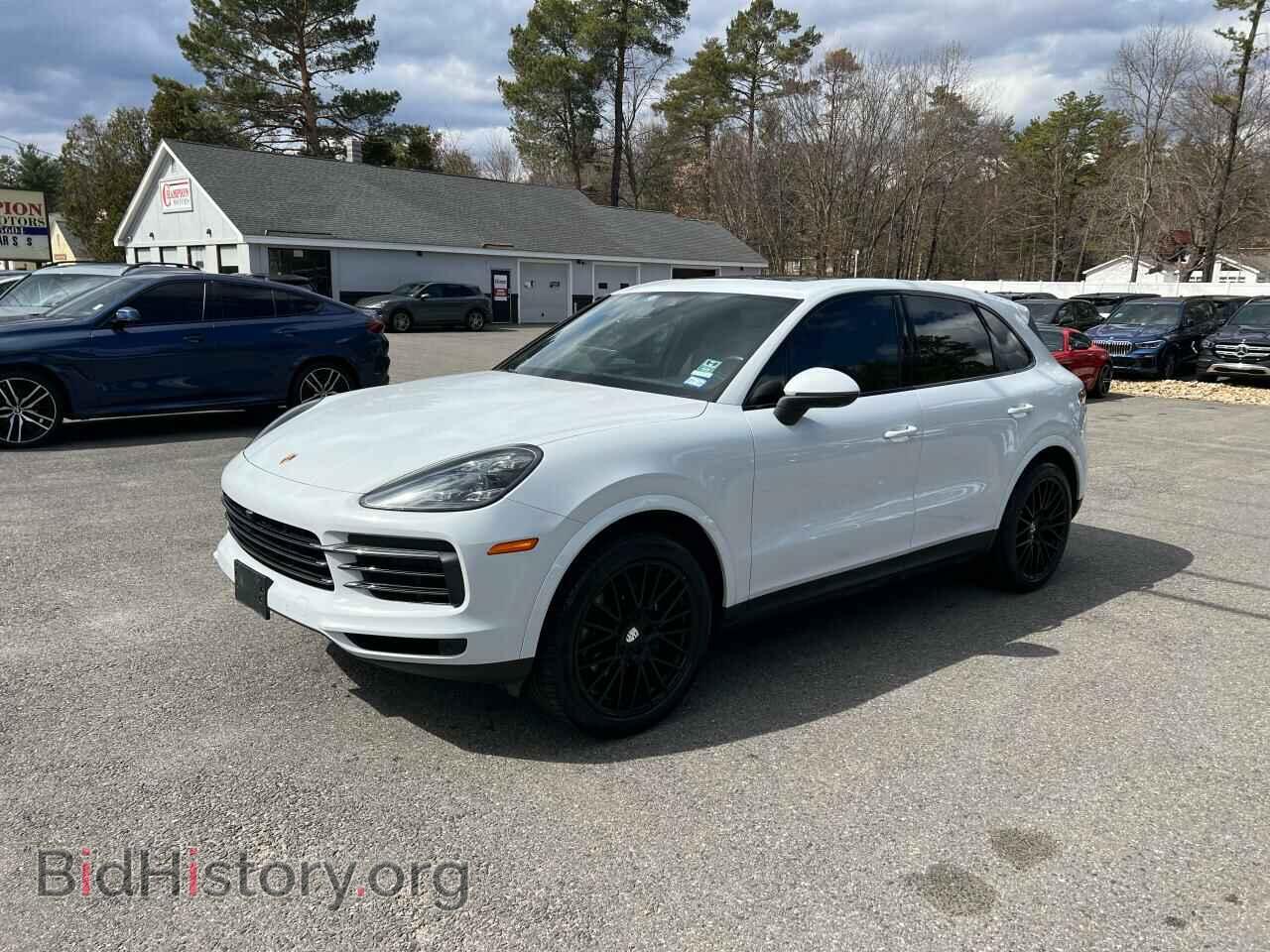 2019 PORSCHE CAYENNE - VIN: WP1AA2AY7KDA07877 - Photo 2
