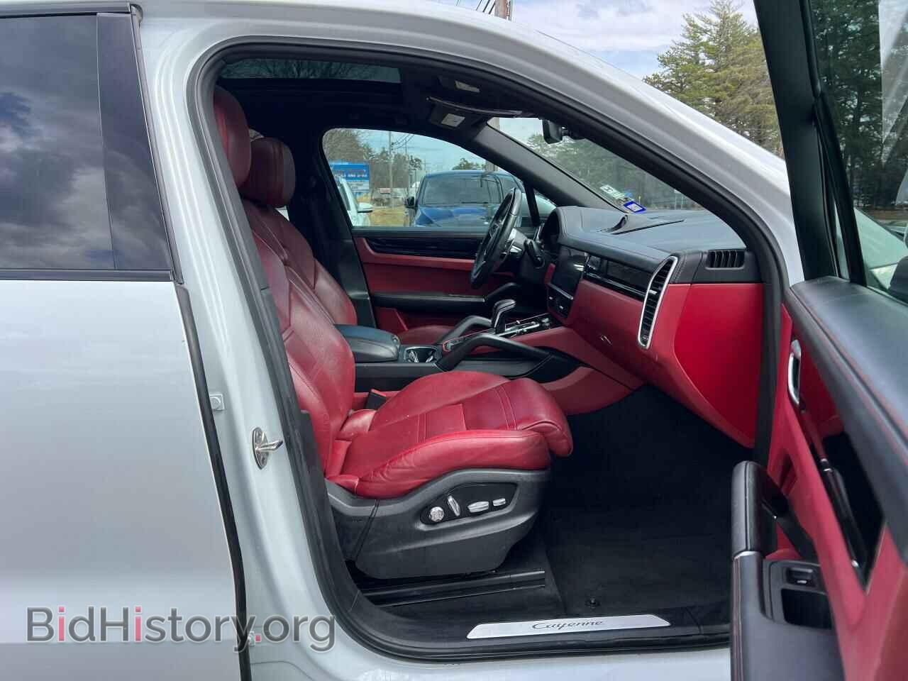 2019 PORSCHE CAYENNE - VIN: WP1AA2AY7KDA07877 - Photo 5