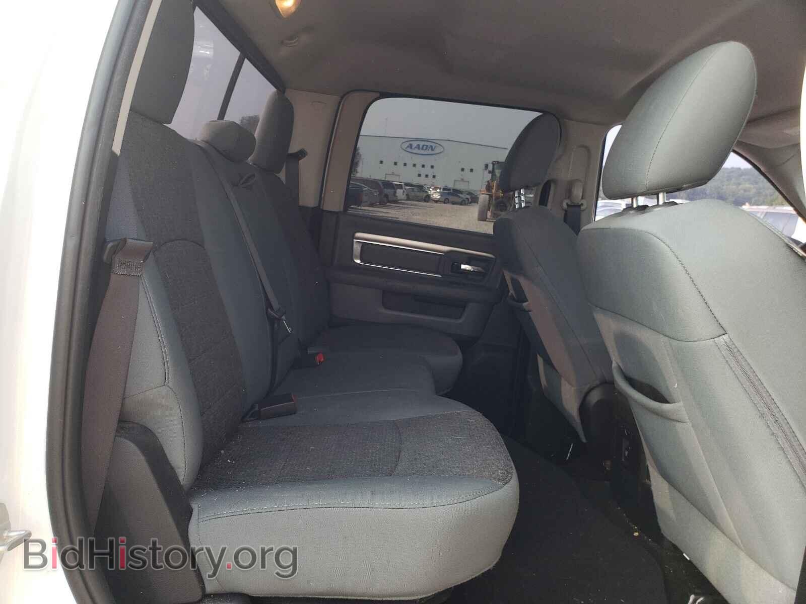 2017 RAM 1500 - VIN: 3C6RR6LT1HG640299 - Фото 6