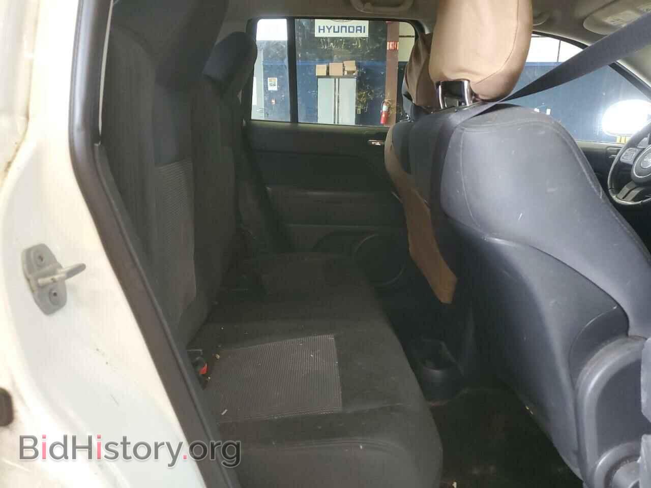 2012 JEEP COMPASS - VIN: 1C4NJDEB6CD675577 - Photo 11