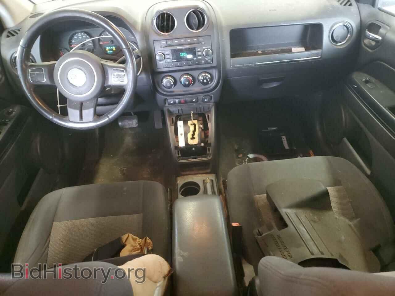 2012 JEEP COMPASS - VIN: 1C4NJDEB6CD675577 - Photo 8
