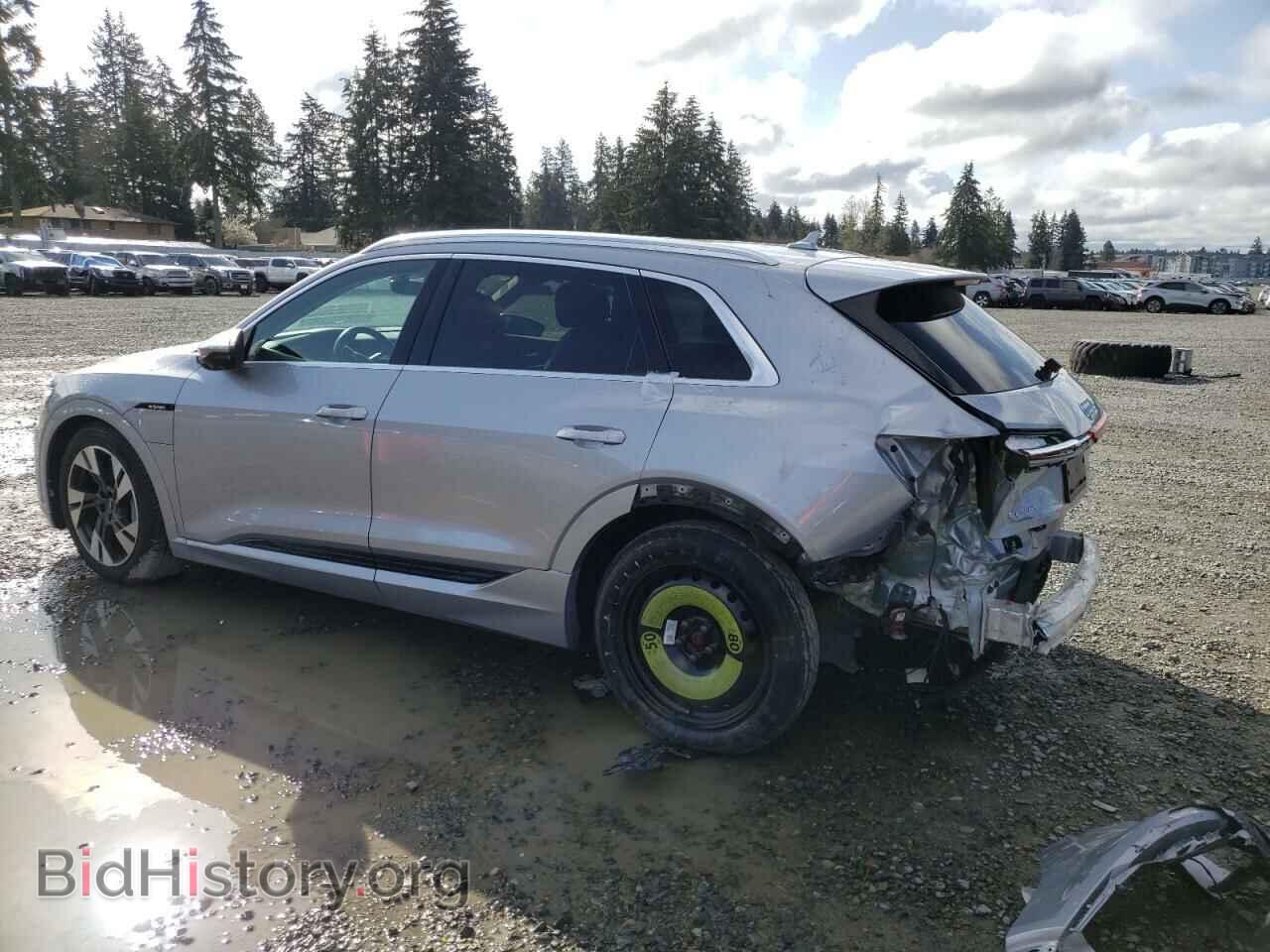 2022 AUDI E-TRON - VIN: WA1LAAGE2NB024937 - Photo 2