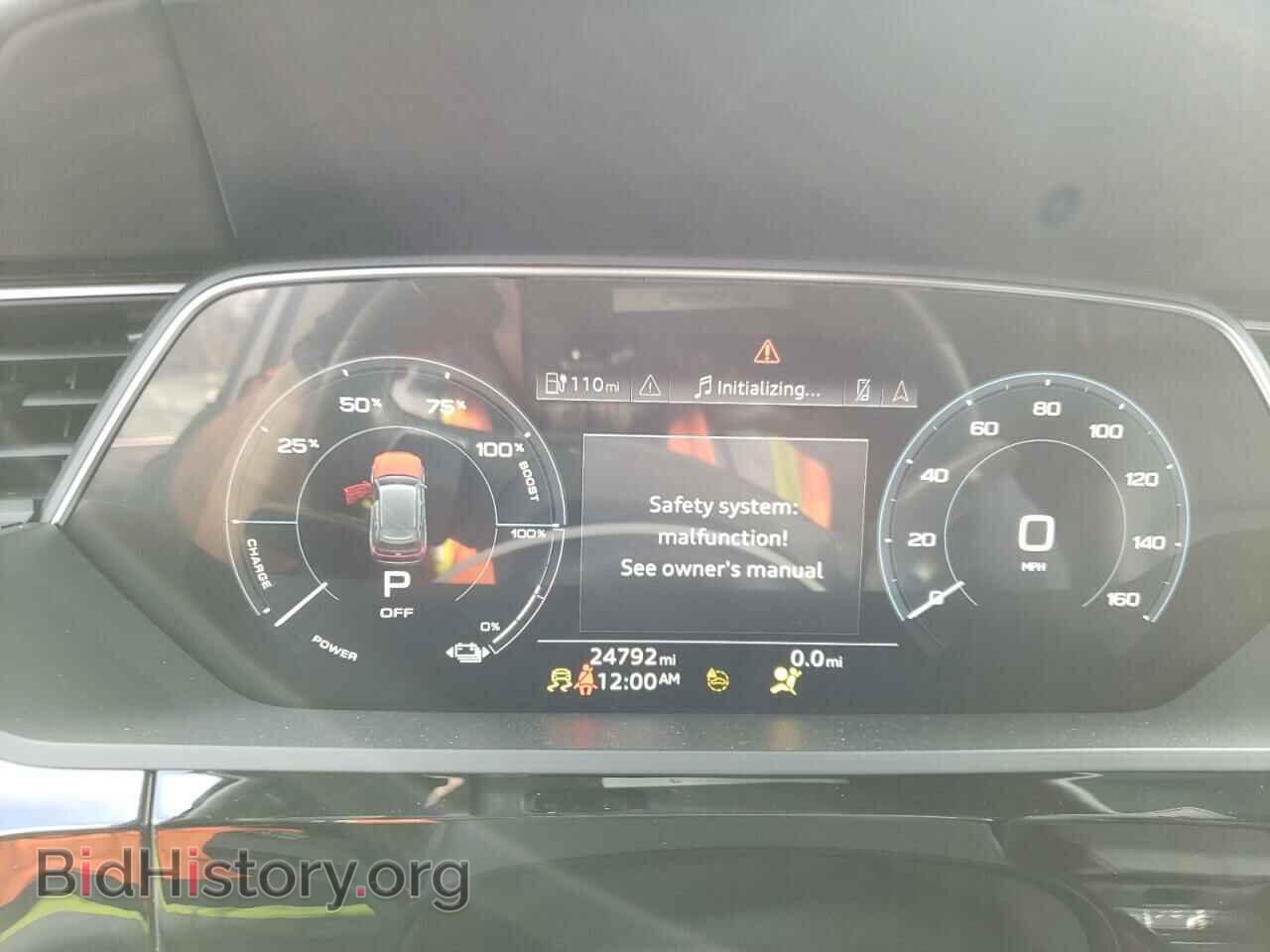 2022 AUDI E-TRON - VIN: WA1LAAGE2NB024937 - Photo 9
