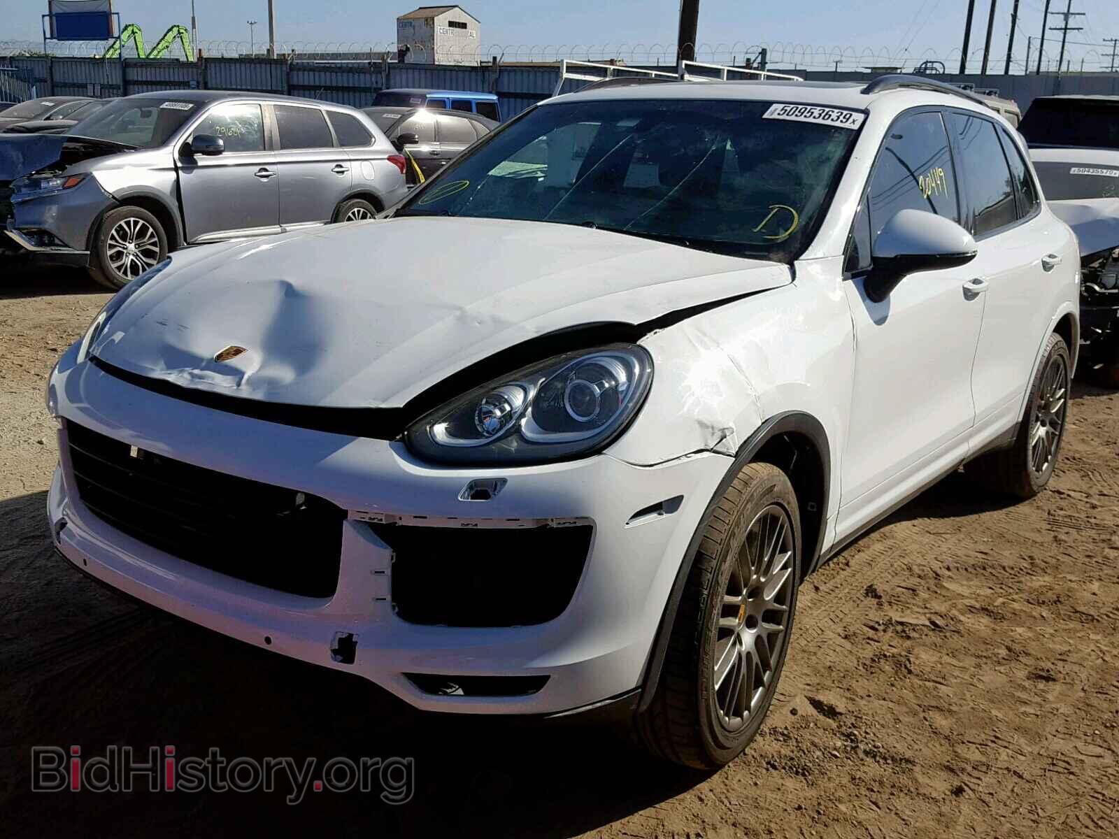 2017 PORSCHE CAYENNE - VIN: WP1AA2A25HKA83484 - Фото 2