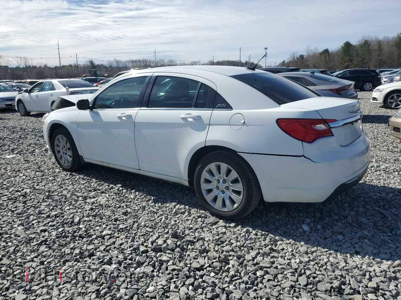 2013 CHRYSLER 200 - VIN: 1C3CCBAB3DN559491 - Photo 2