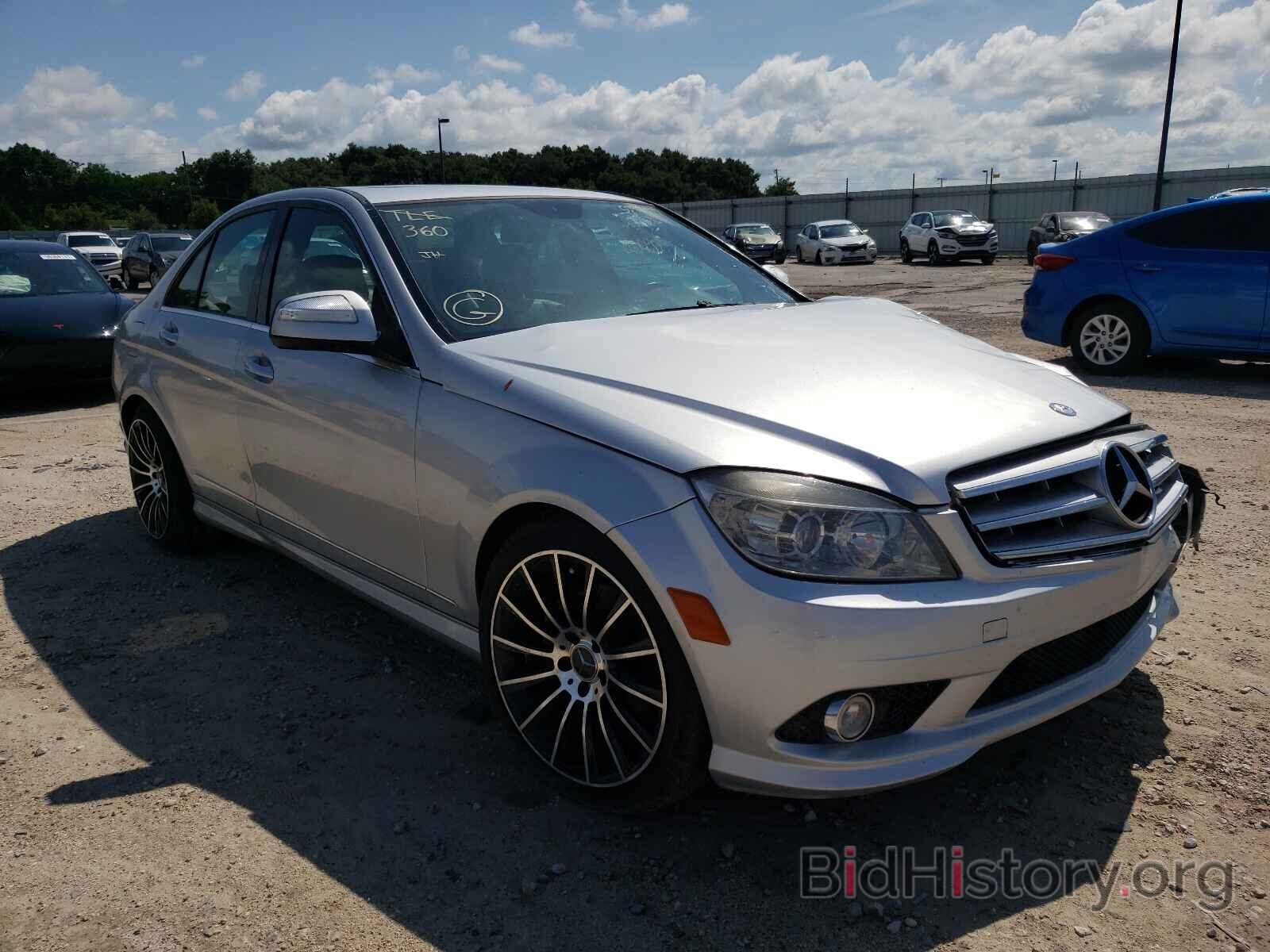 Photo WDDGF81XX9R081000 - MERCEDES-BENZ C CLASS 2009