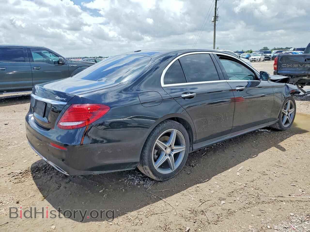 2017 MERCEDES-BENZ E-CLASS - VIN: WDDZF4KBXHA014091 - Фото 3