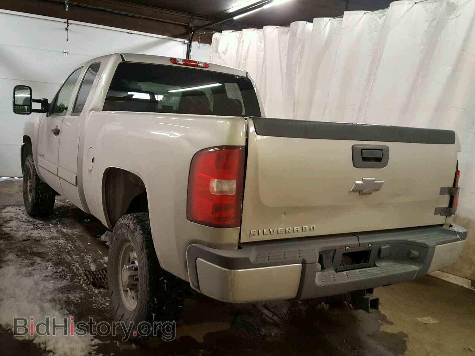 2008 CHEVROLET SILVERADO - VIN: 1GCHK29688E195957 - Фото 3