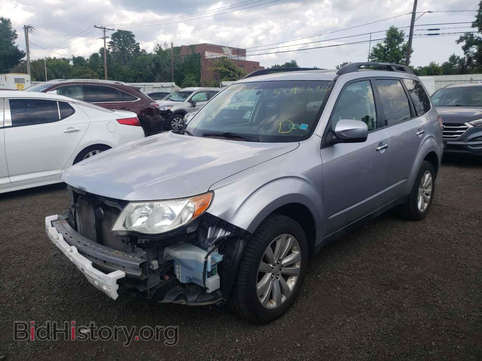 2013 SUBARU FORESTER - VIN: JF2SHADC1DH428115 - Фото 2