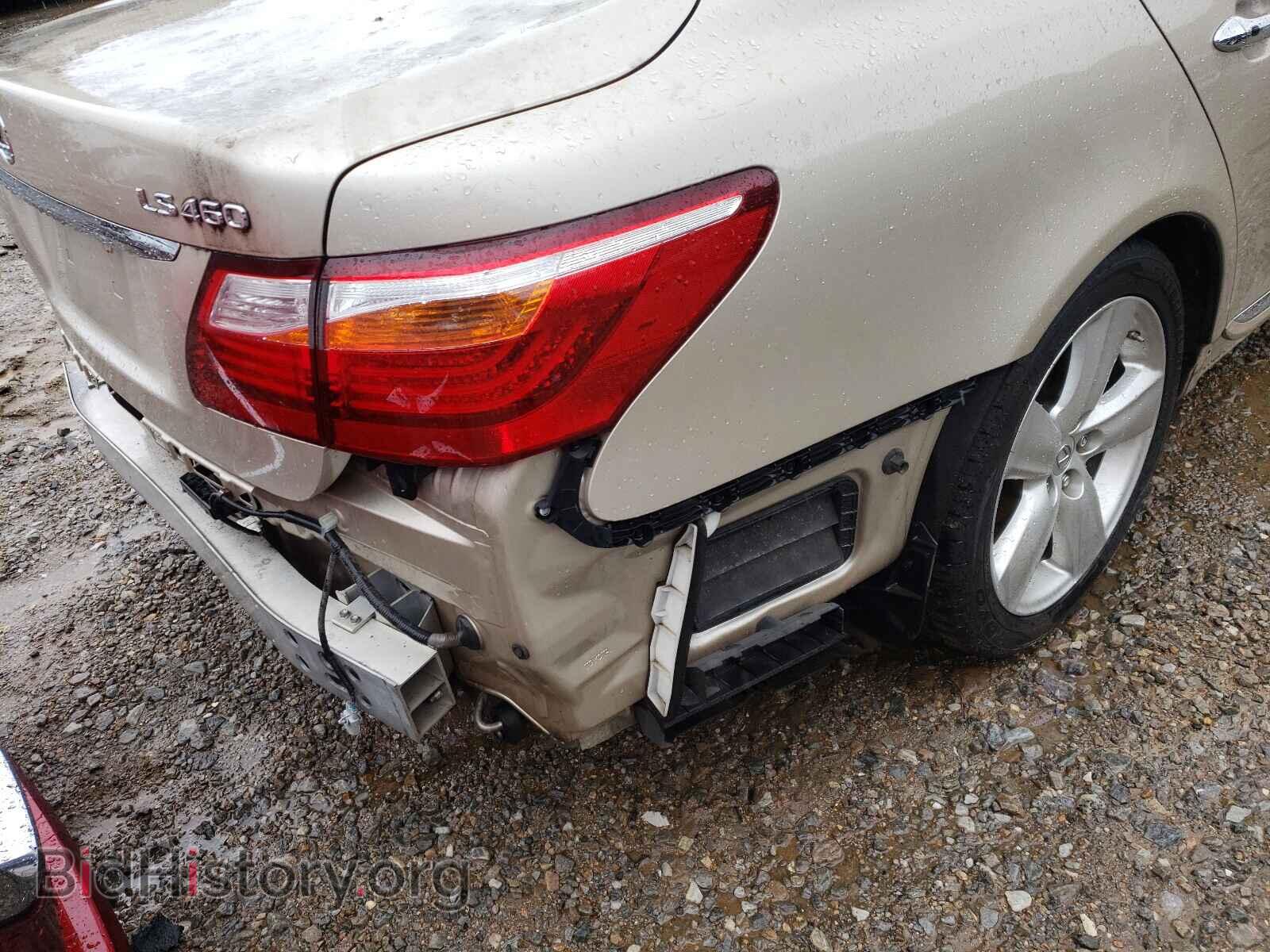 2011 LEXUS LS460 - VIN: JTHBL5EF5B5104370 - Photo 9