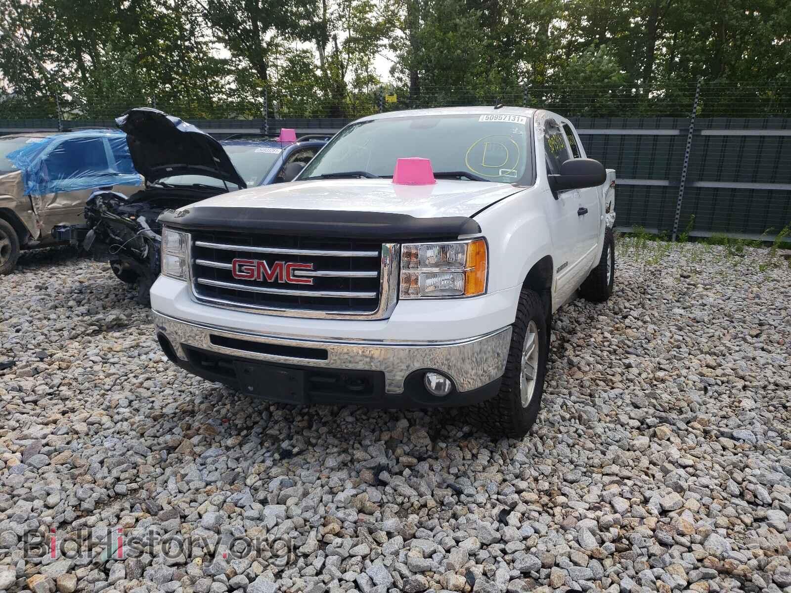 2013 GMC SIERRA - VIN: 1GTR2VE74DZ301473 - Фото 2