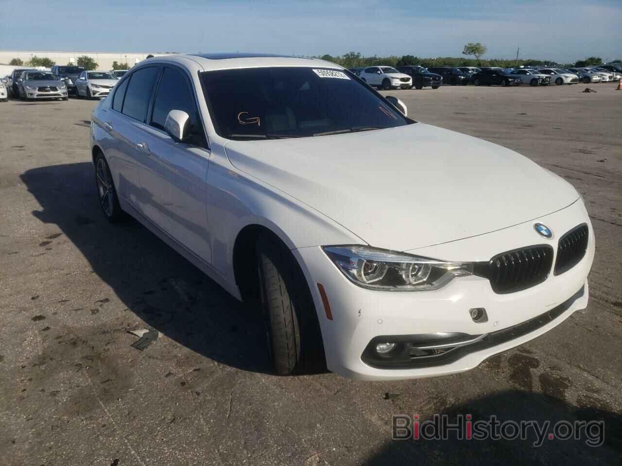 Photo WBA8B3G32HNU36262 - BMW 3 SERIES 2017