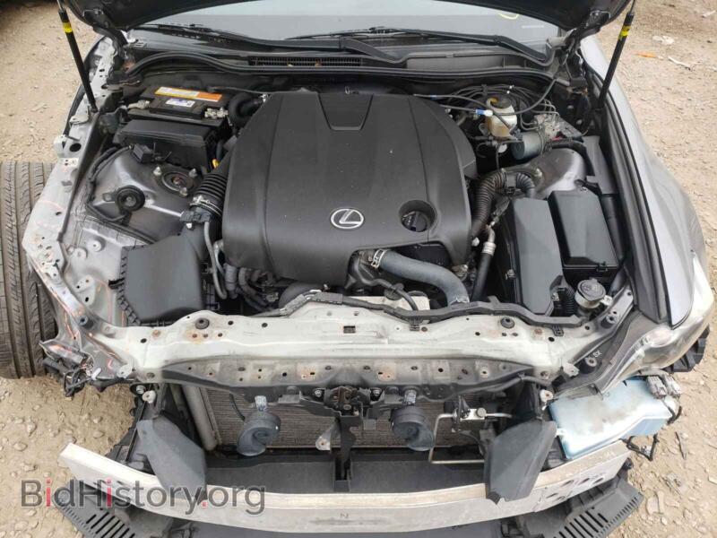2014 Lexus IS (VIN JTHCF1D21E5010459) — photo 7 of 10